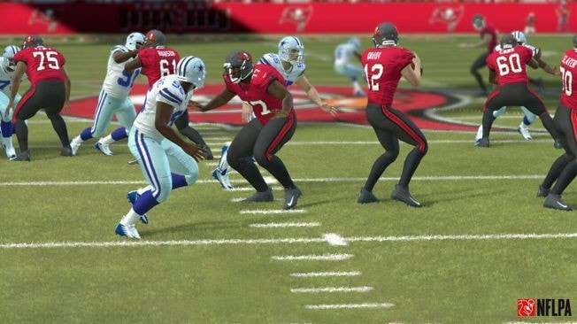 Madden NFL截图2